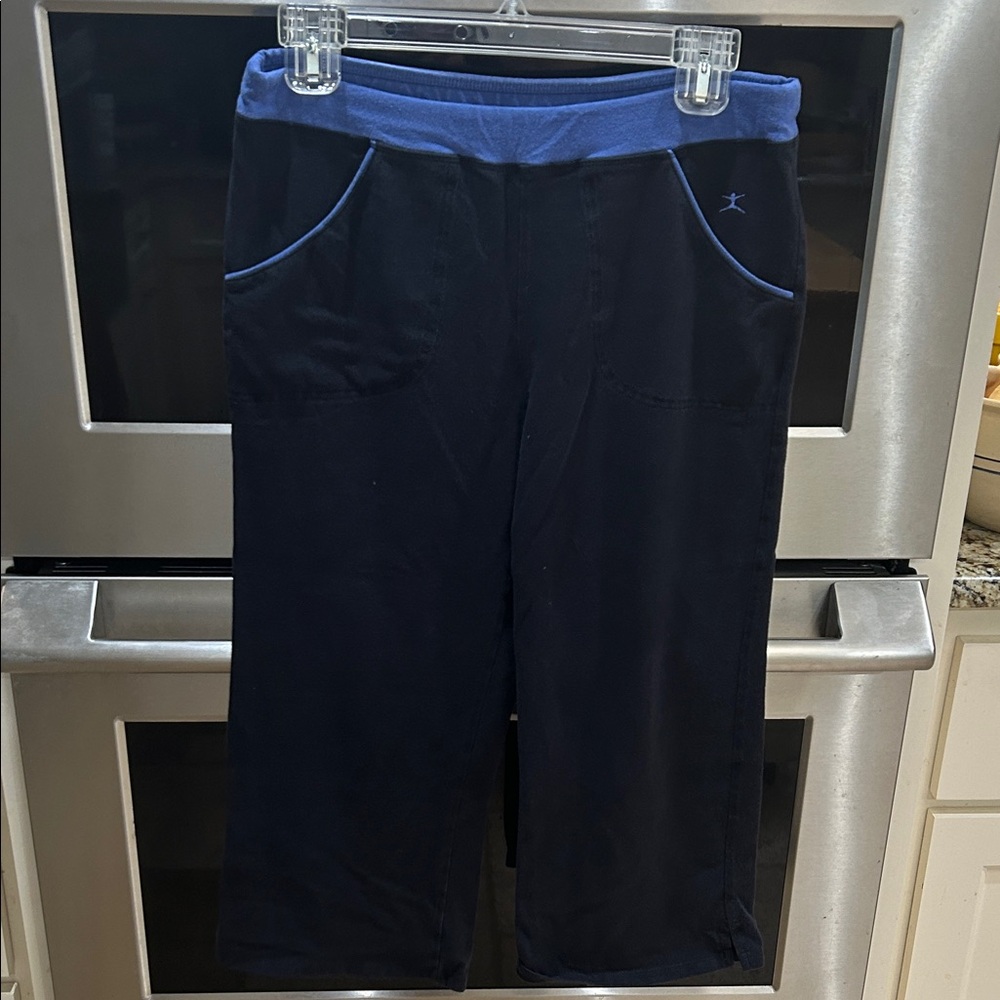 Danskin Women's Soft Stretchy Black/Blue Capris